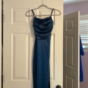 Deep teal prom dress, front touching with side slit!! OG $100.